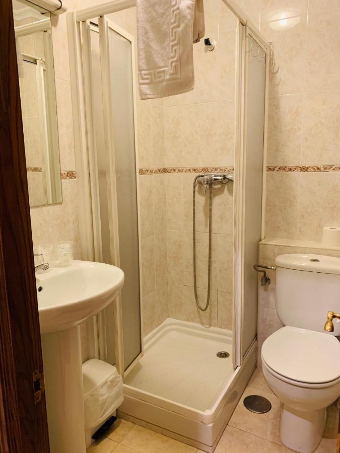 Hostal La Serna Hotel Potes Ngoại thất bức ảnh