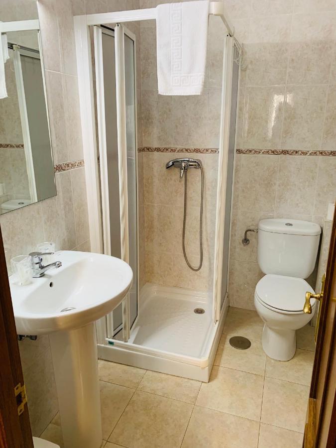 Hostal La Serna Hotel Potes Ngoại thất bức ảnh