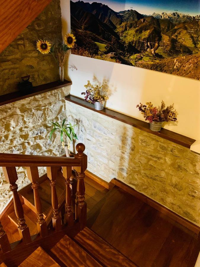 Hostal La Serna Hotel Potes Ngoại thất bức ảnh