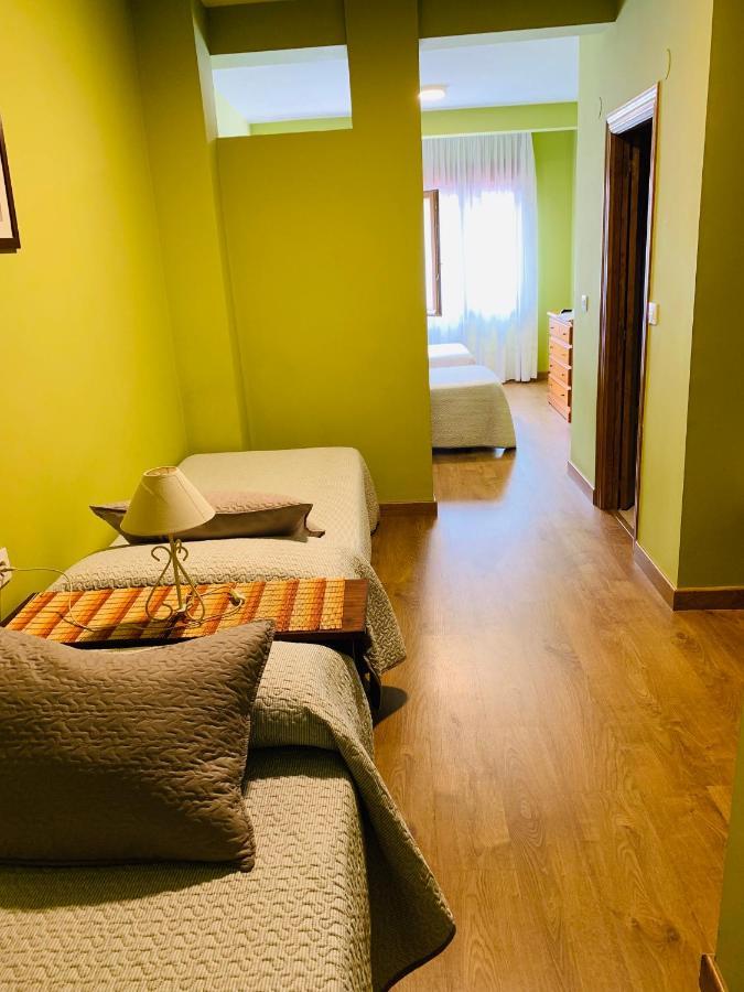 Hostal La Serna Hotel Potes Ngoại thất bức ảnh